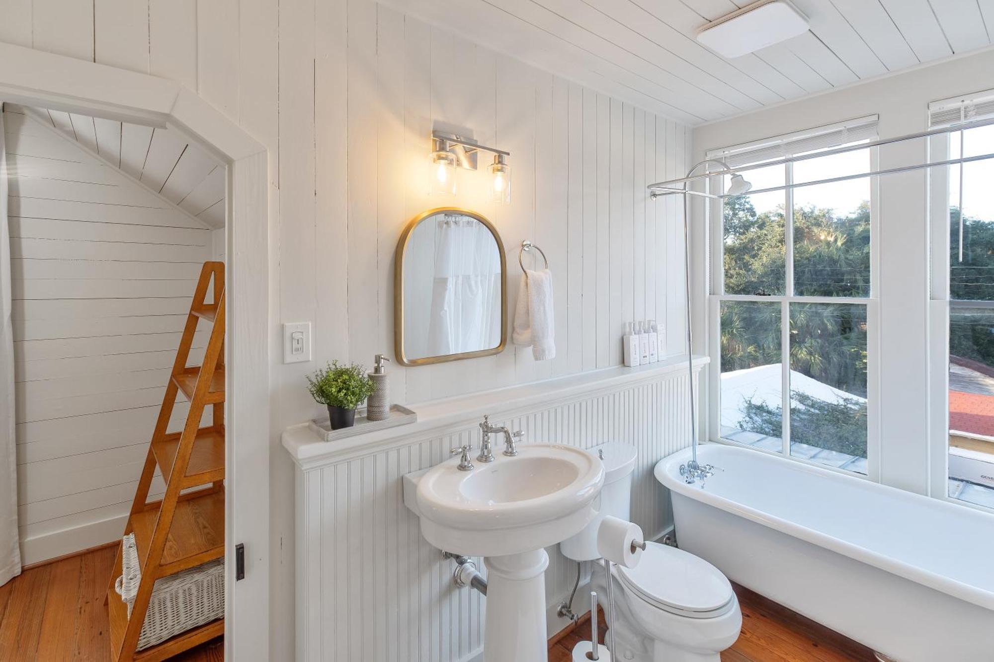 Historic 1871 Coastal Breeze With Heated Pool - Restoring Galveston Βίλα Εξωτερικό φωτογραφία