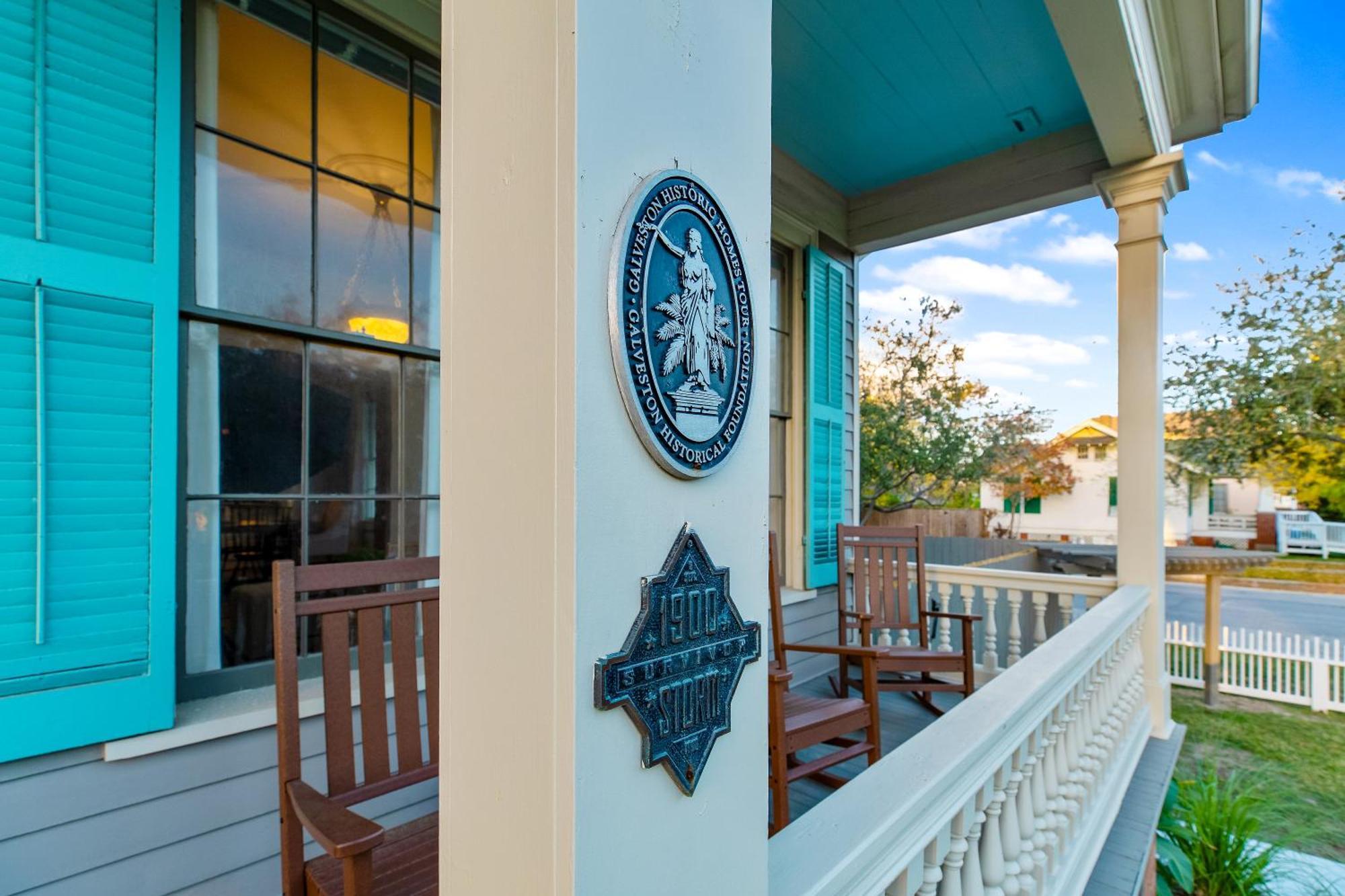Historic 1871 Coastal Breeze With Heated Pool - Restoring Galveston Βίλα Εξωτερικό φωτογραφία